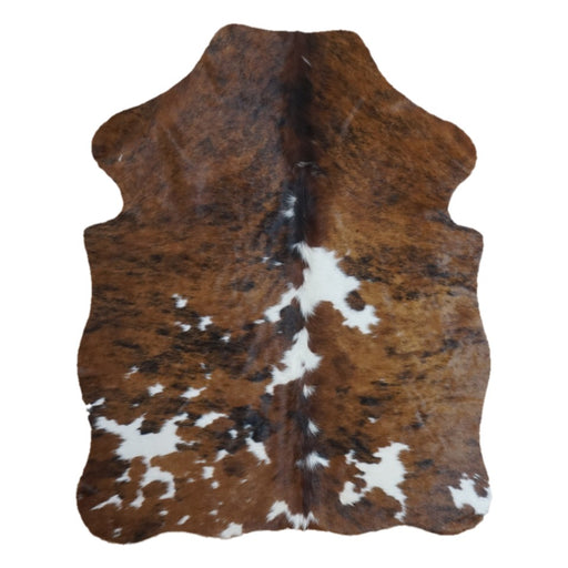 Tricolor cowhide rug, 4' x 3', shown on white background (SS-TRI-040)